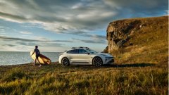 开创者到引领者：极氪001如何用四年改写