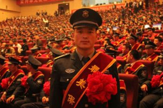 无悔追击 无悔追击