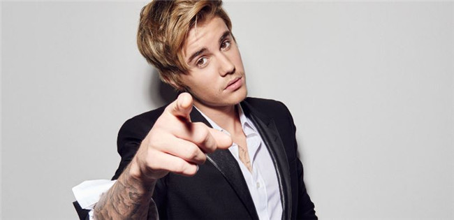 贾斯汀比伯 （2亿多美元）