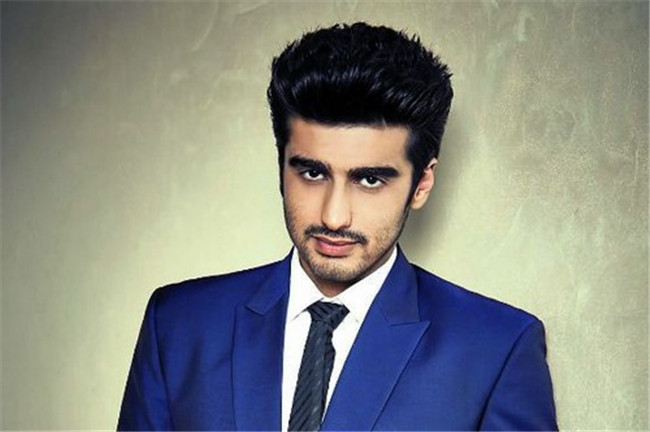 阿琼·卡普尔 阿琼·卡普尔