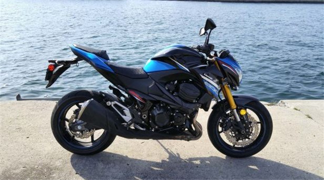 川崎Z800
